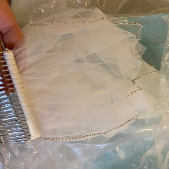 Lazaro Wedding Dress 3161 Size 8, Ivory Organza - Picture 10 of 13